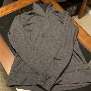 Size 8 Lululemon pull over